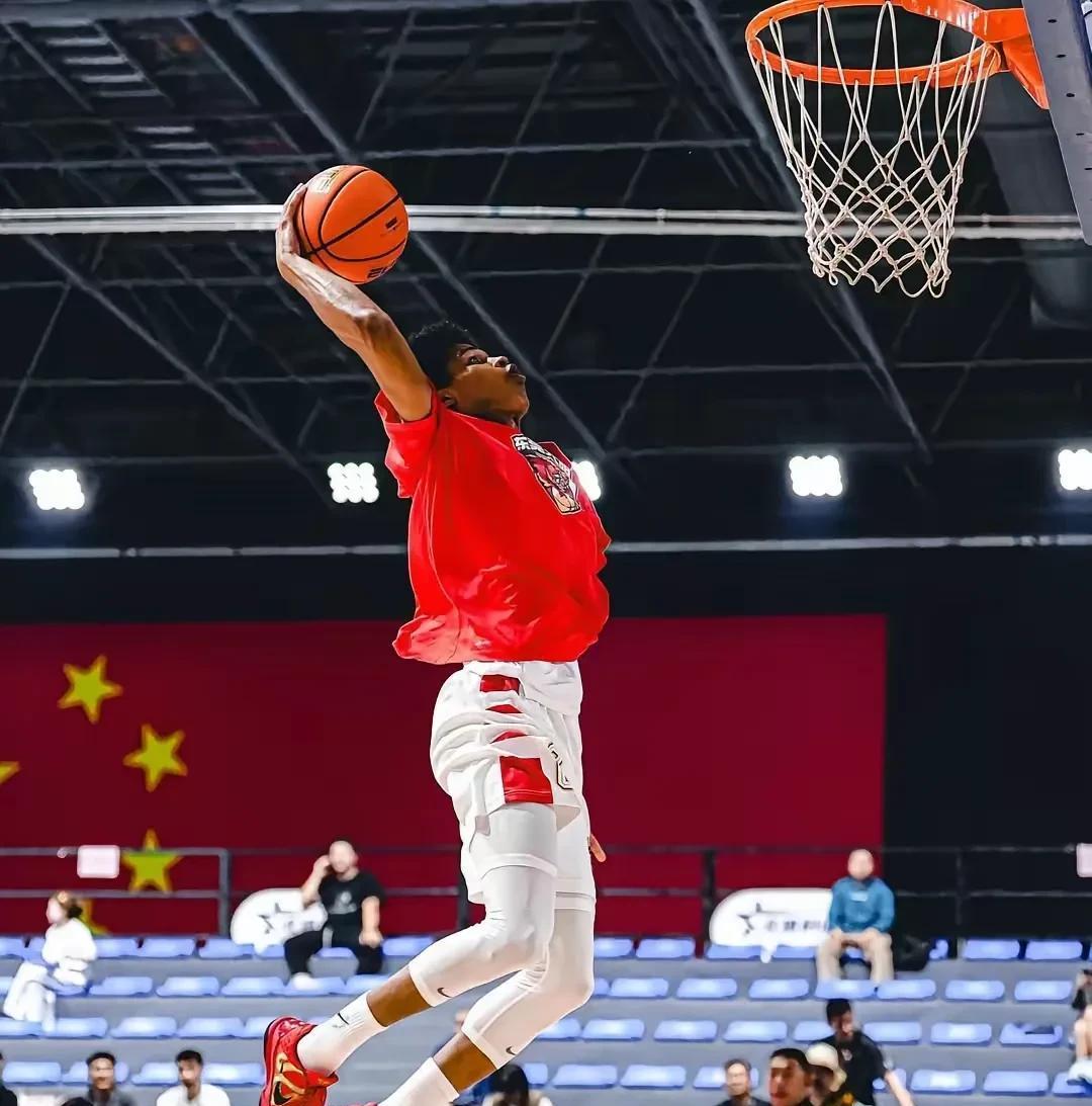 关于广东宏远迎NBA总决赛关键赛，国际比赛日内部沟通，目标明确，身体对抗强度拉满的信息